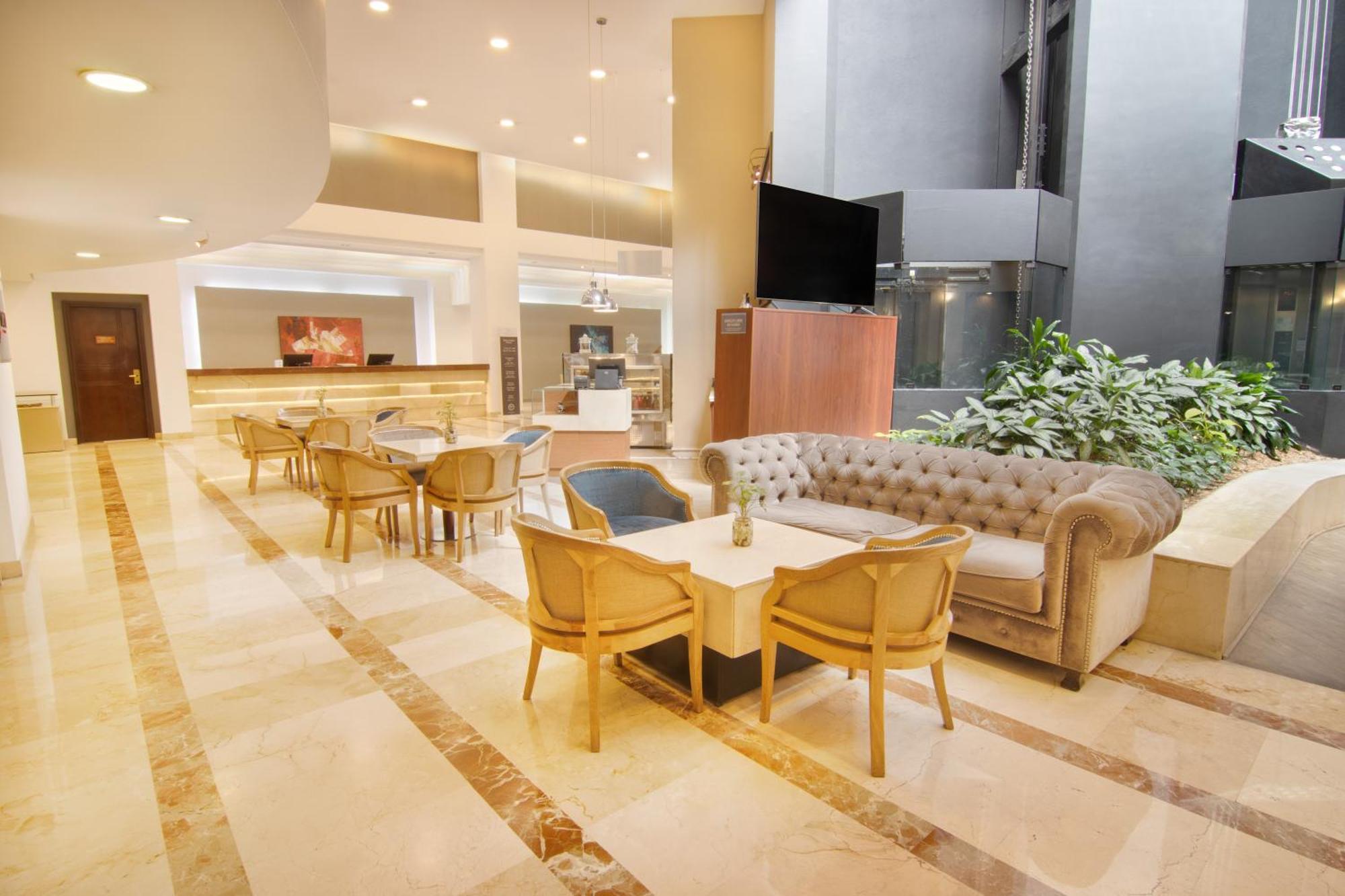 Sheraton Bogota Hotel Exterior photo